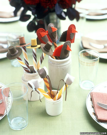 Thanksgiving - Decorating Ideas for the Kids' Table | Simplified ...