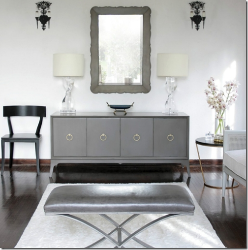 gray_console_flat_screen