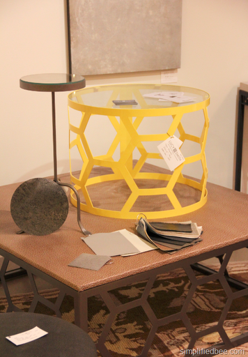 honeycomb_side_table_round
