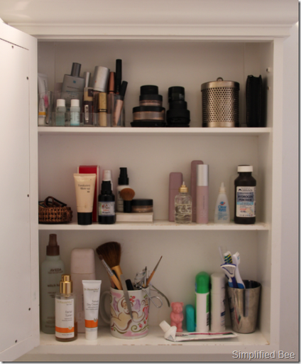medicine_cabinet_before
