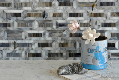 oyster_backsplash glass_mosaic_tile