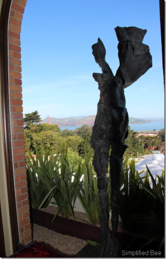 san francisco mansion view of golden gate bridge