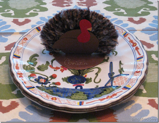 thanksgiving yarn turkey place card diy