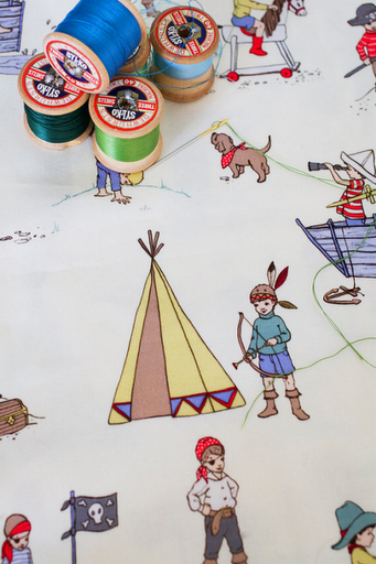 timeless-pirate-fabric-boys-room