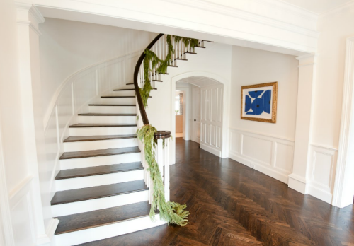 traditional_staircase_entry_artwork