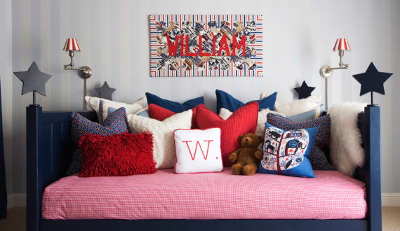 Boys Daybed in Blue and Red with Stars