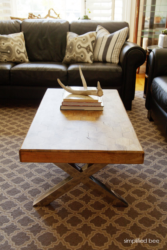 coffee table with X legs - simplified bee