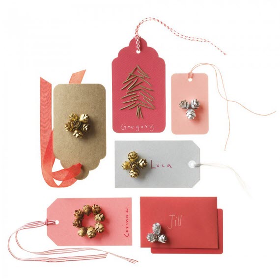 pinecone embellished gift tags