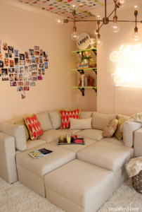 teen girls hangout room