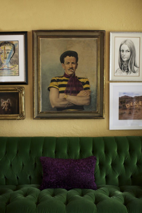 emerald green velvet sofa emerald green velvet sofa