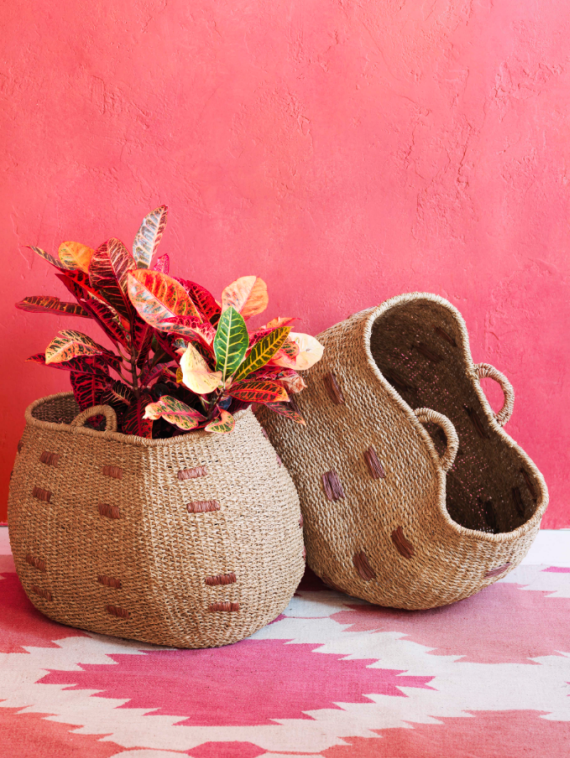 southwestern inspired pink and whtie rug