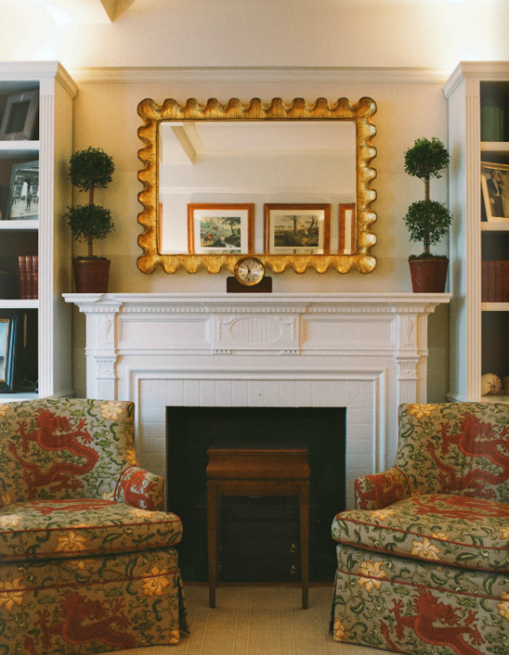 hinoiserie living room chairs