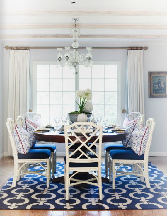 blue and white chinoiserie dining room