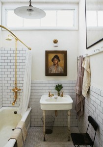 John-Derian-Bath-with-brass-fixtures