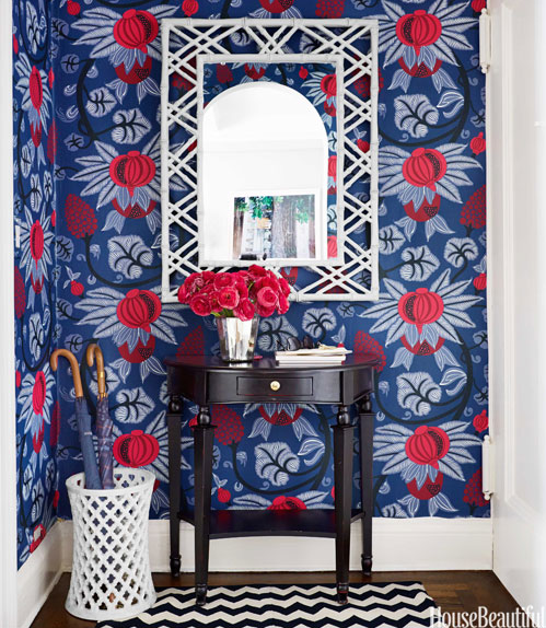 Osborne & Little's Maharani wallpaper for entry
