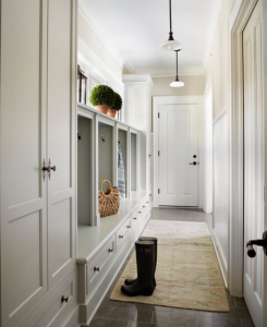 hallway-mudroom-design