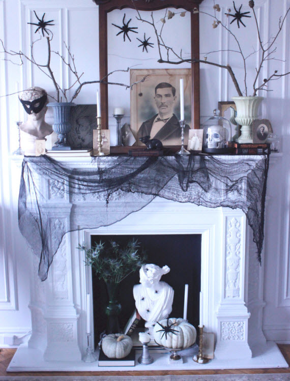 black and white Halloween decor #mantel