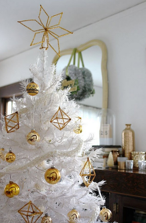 white christmas tree with gold himmeli ornaments