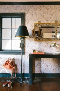 fabulous entryways // Chloe Warner #chinoiserie #entryways