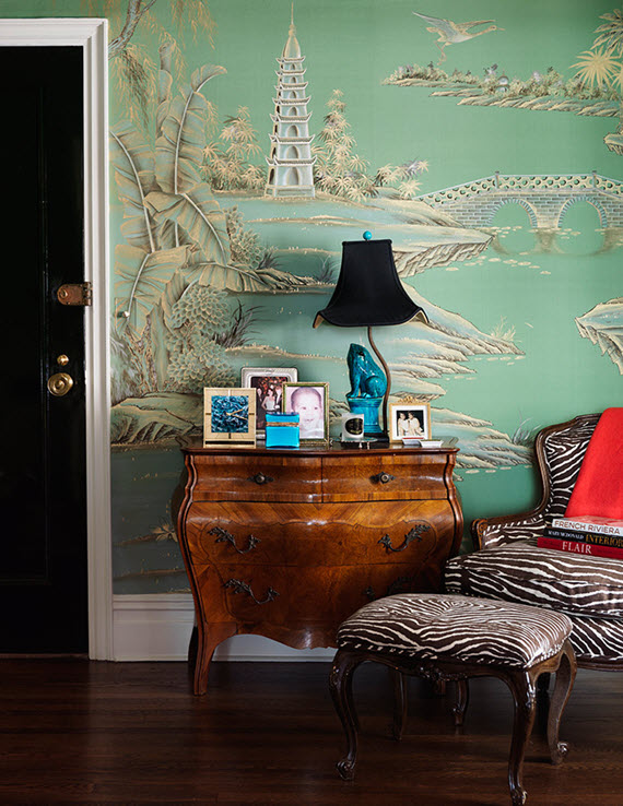 chinoiserie wallpaper // de gournay // simplified bee