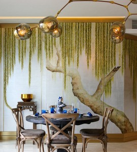 weeping willow wallpaper // de gournay // simplified bee