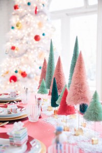 pink holiday tabletop decor // coco + kelley #holiday #pink