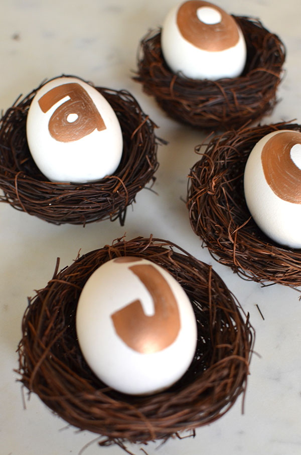 gold sharpie initial // Easter egg design