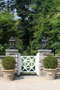 traditional garden gate // gardern