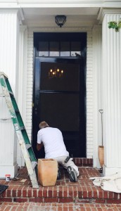 front door // farrow & ball pitch black // www.simplifiedbee.com