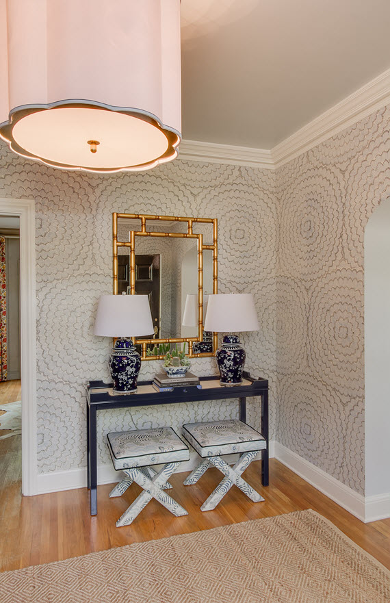 chinoiserie chic foyer // design by @simplifiedbee