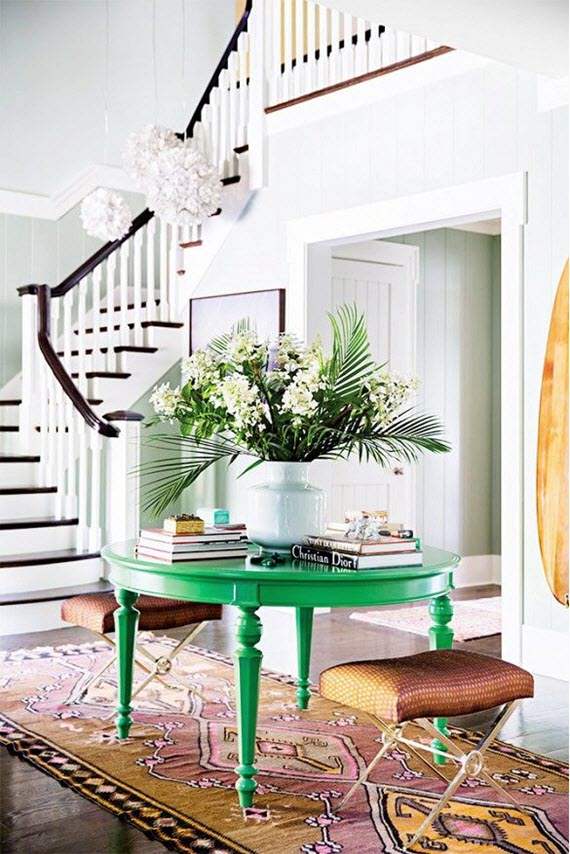 TRIBAL RUG IN TRADITIONAL ENTRY // KATIE LEE