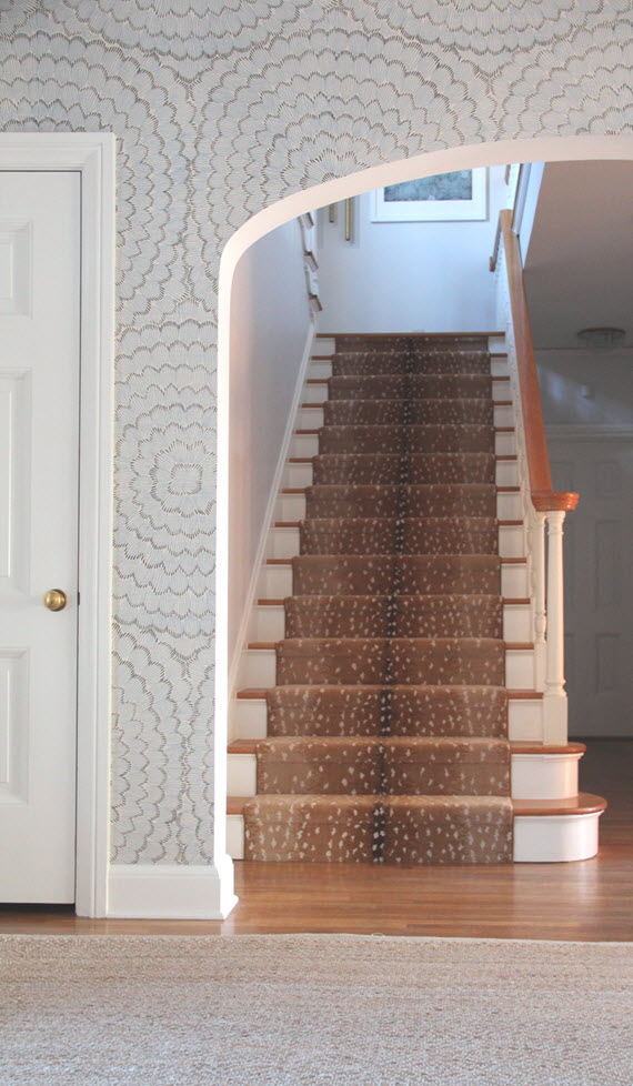 foyer // antelope carpet stair runner // @simplifiedbee