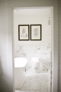 marble bathroom // H2 Design + Build