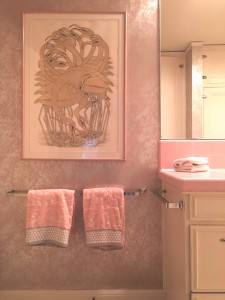 master bathroom before // @simplifiedbee // #oneroomchallenge
