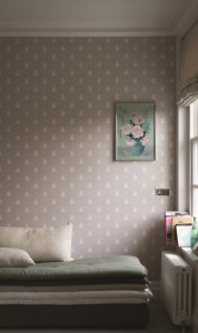 Farrow & Ball Bumblebee Wallpaper // @simplifiedbee