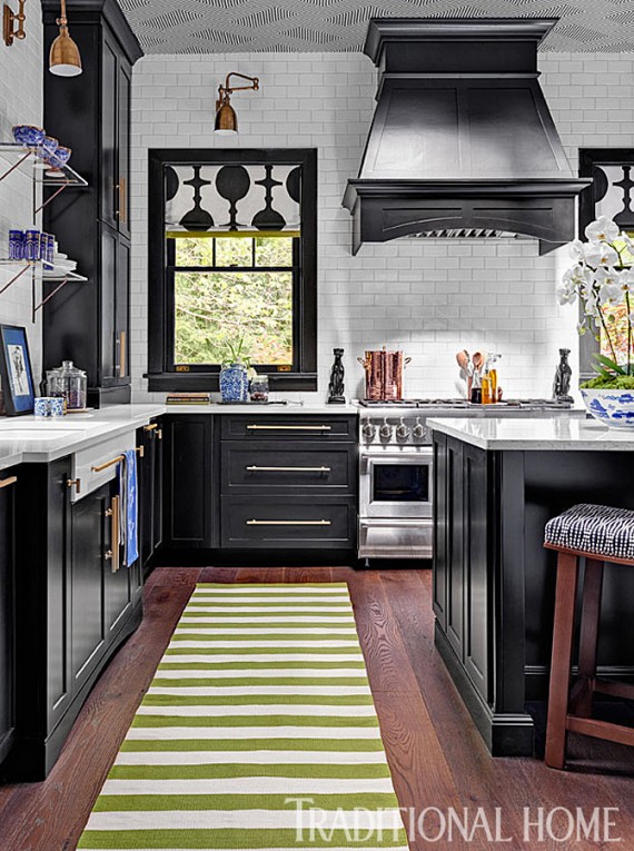 black kitchen // lisa mende design