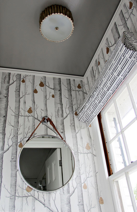 bathroom // wallpaper, roman shade & mirror // @simplifiedbee
