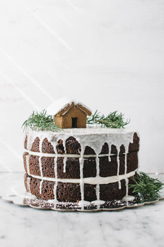 layered gingerbread cake // holiday goodies
