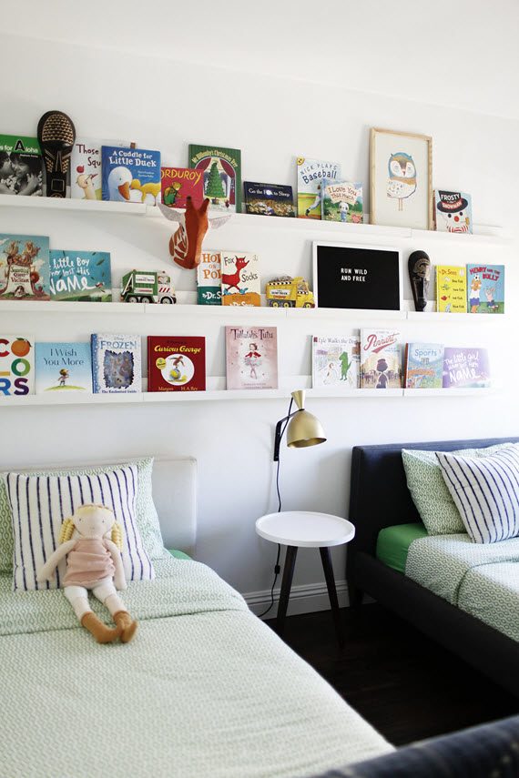 kids bedroom + book wall #kids