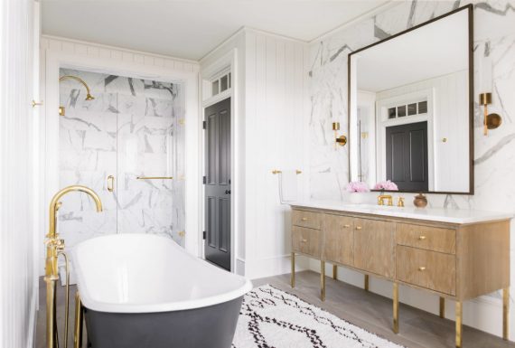 beach house marble bathroom // cortney bishop design