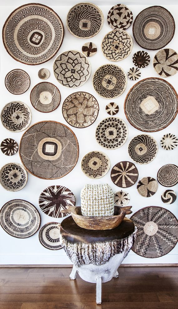 african basket artwall // decorating with baskets // @simplifiedbee